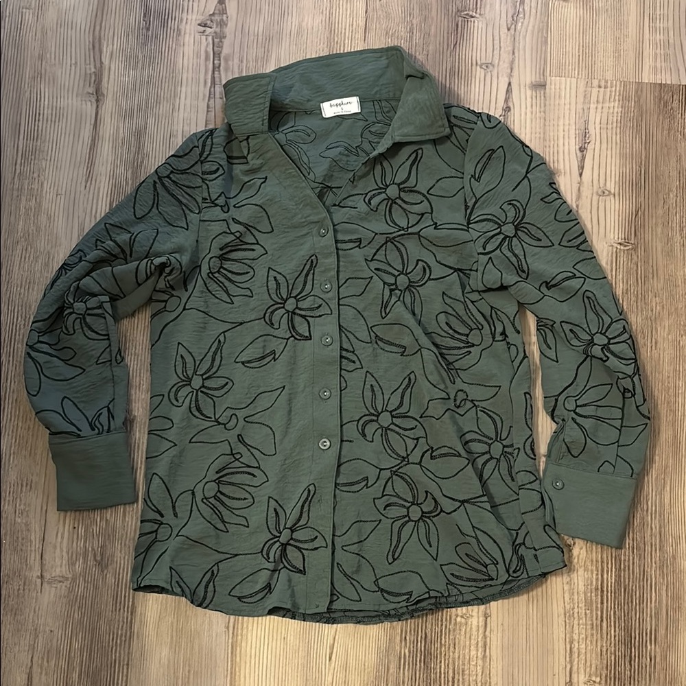 Green Graphic Button Down Shirt